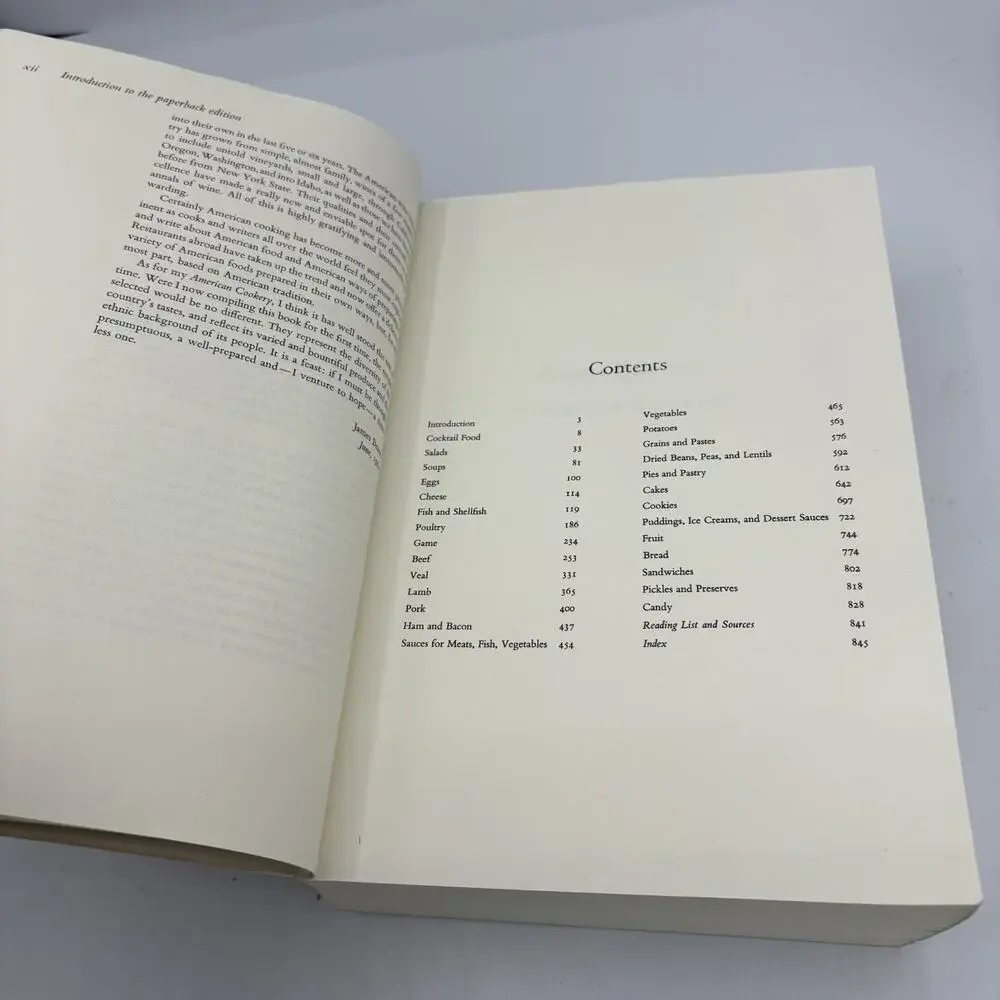 James Beard's American Cookery Cookbook Paperback 1972‎ Vintage